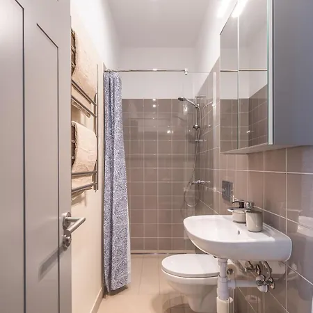 V61 Serviced Apartments By Innorental Appartamento