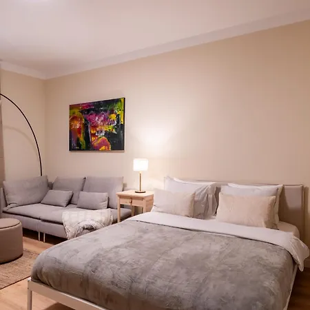 V61 Serviced Apartments By Innorental Riga