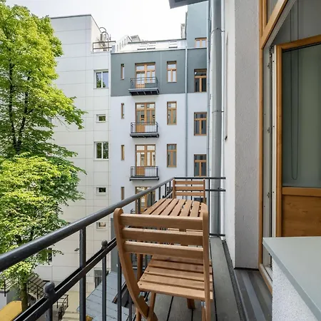 V61 Serviced Apartments By Innorental Riga